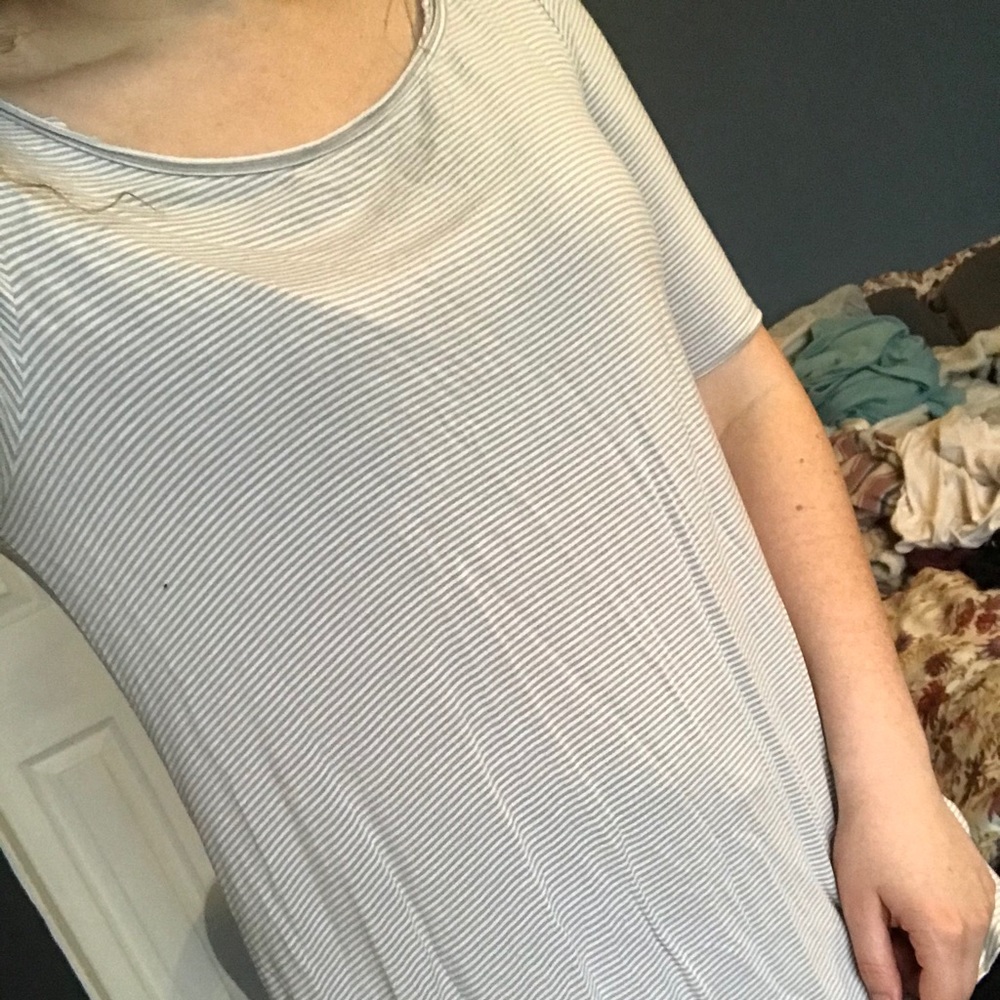 Gray striped long tee